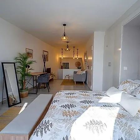 Apartstudio Aparthotel
