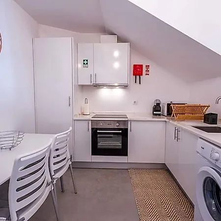 Apartstudio
